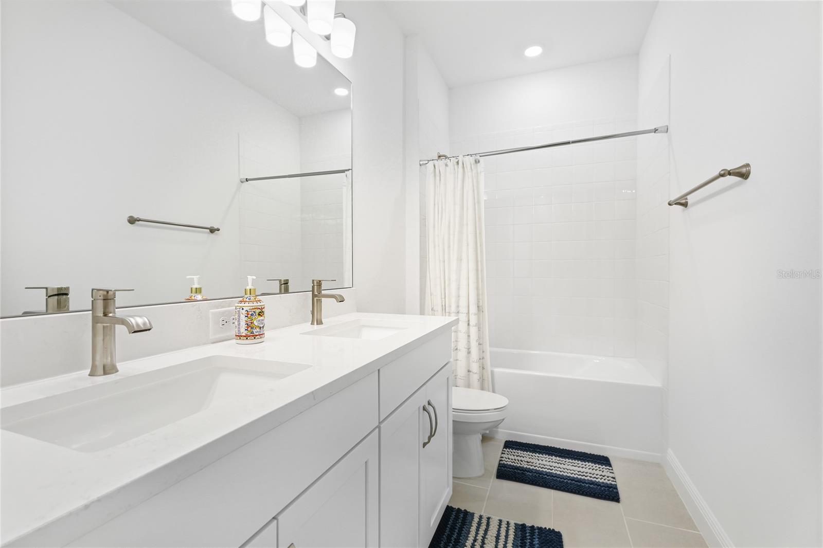 17143 SAVORY MIST CIR, LAKEWOOD RANCH, FL, 34211
