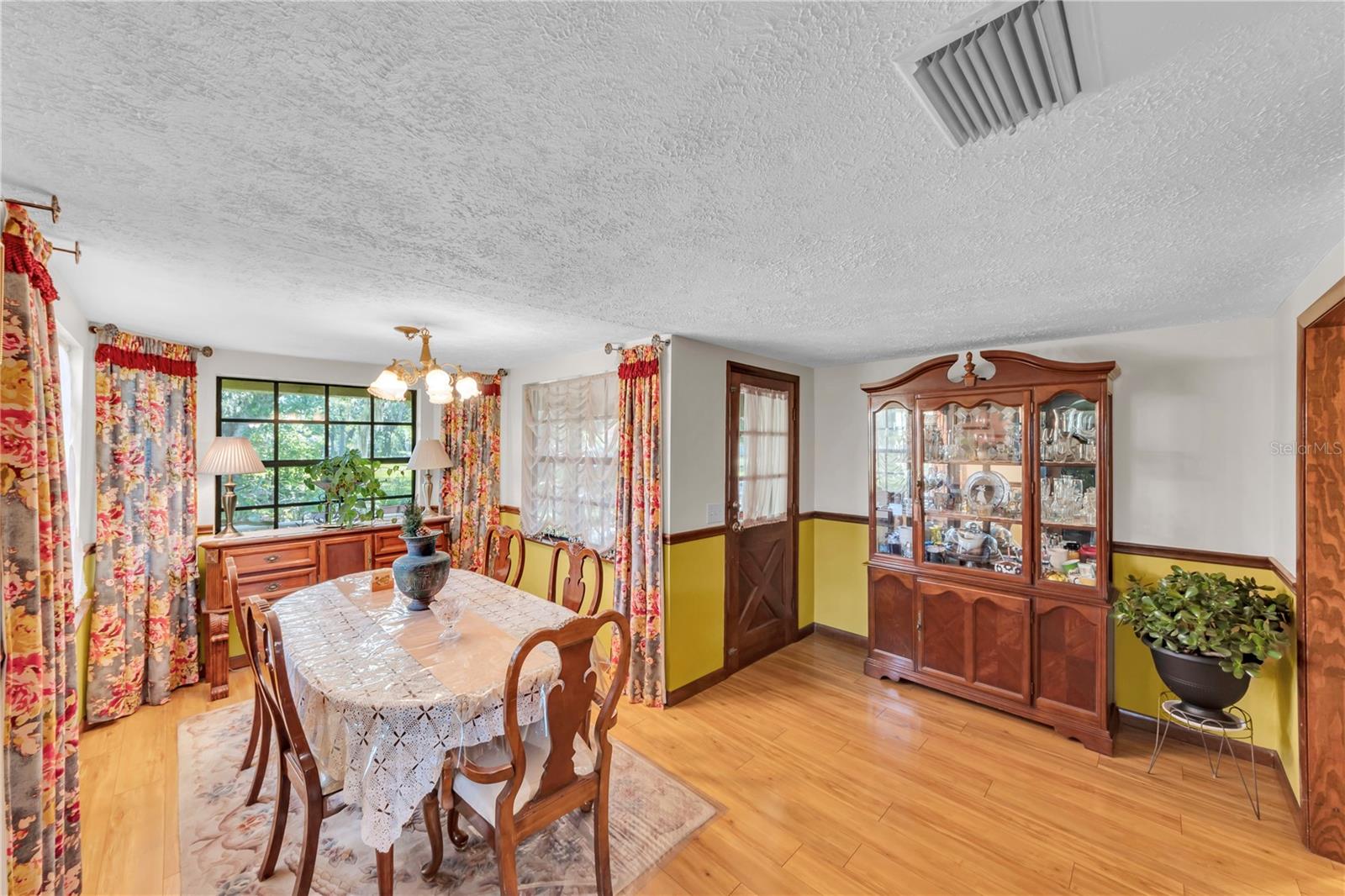 13610 ACKER RD, DOVER, FL, 33527