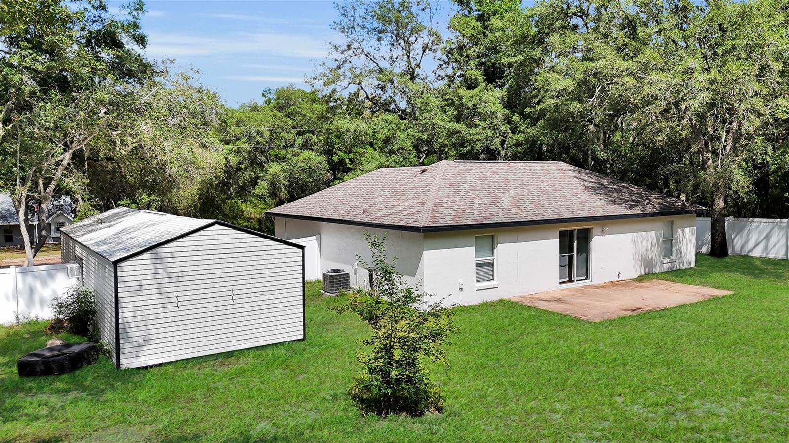 40206 PALM ST, LADY LAKE, FL, 32159