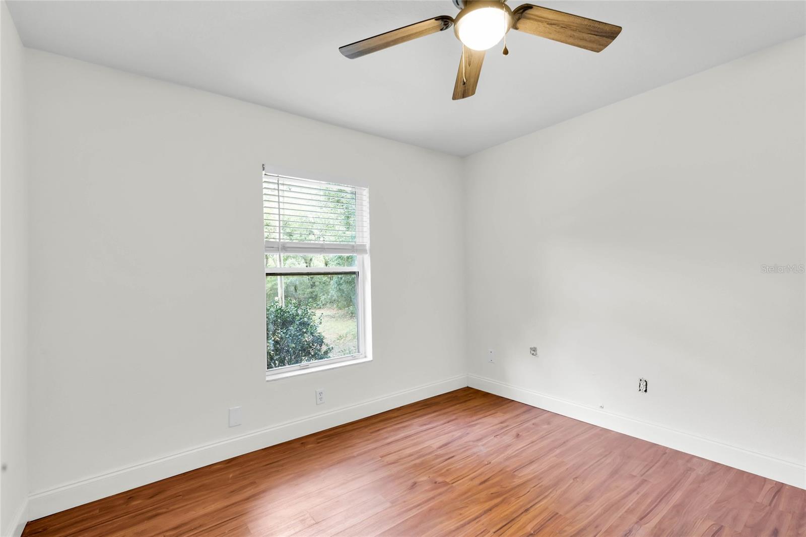 40206 PALM ST, LADY LAKE, FL, 32159