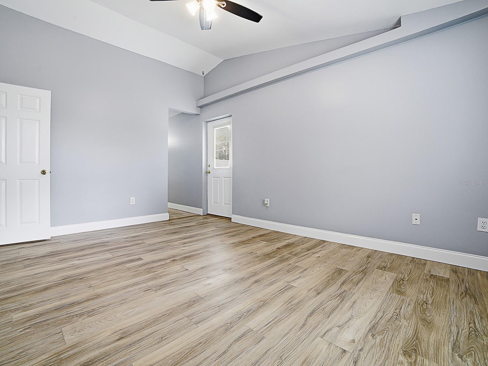 2741 S BROWN AVE, ORLANDO, FL, 32806