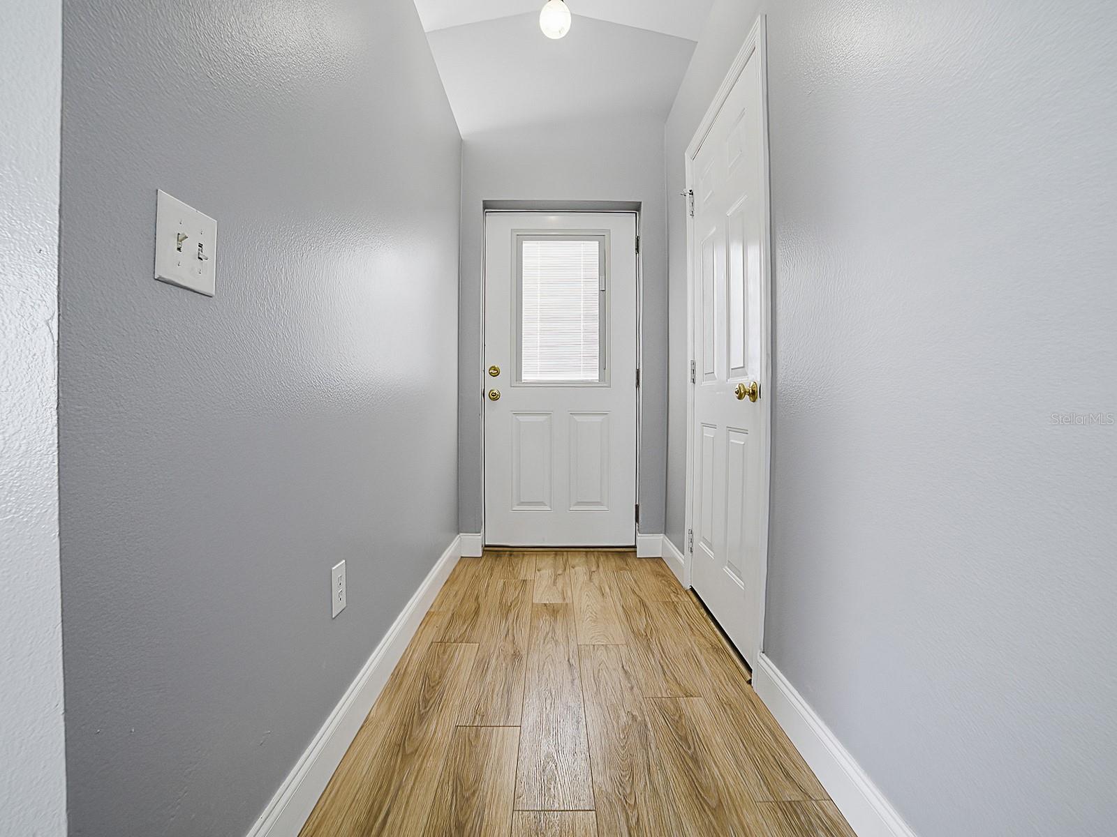 2741 S BROWN AVE, ORLANDO, FL, 32806