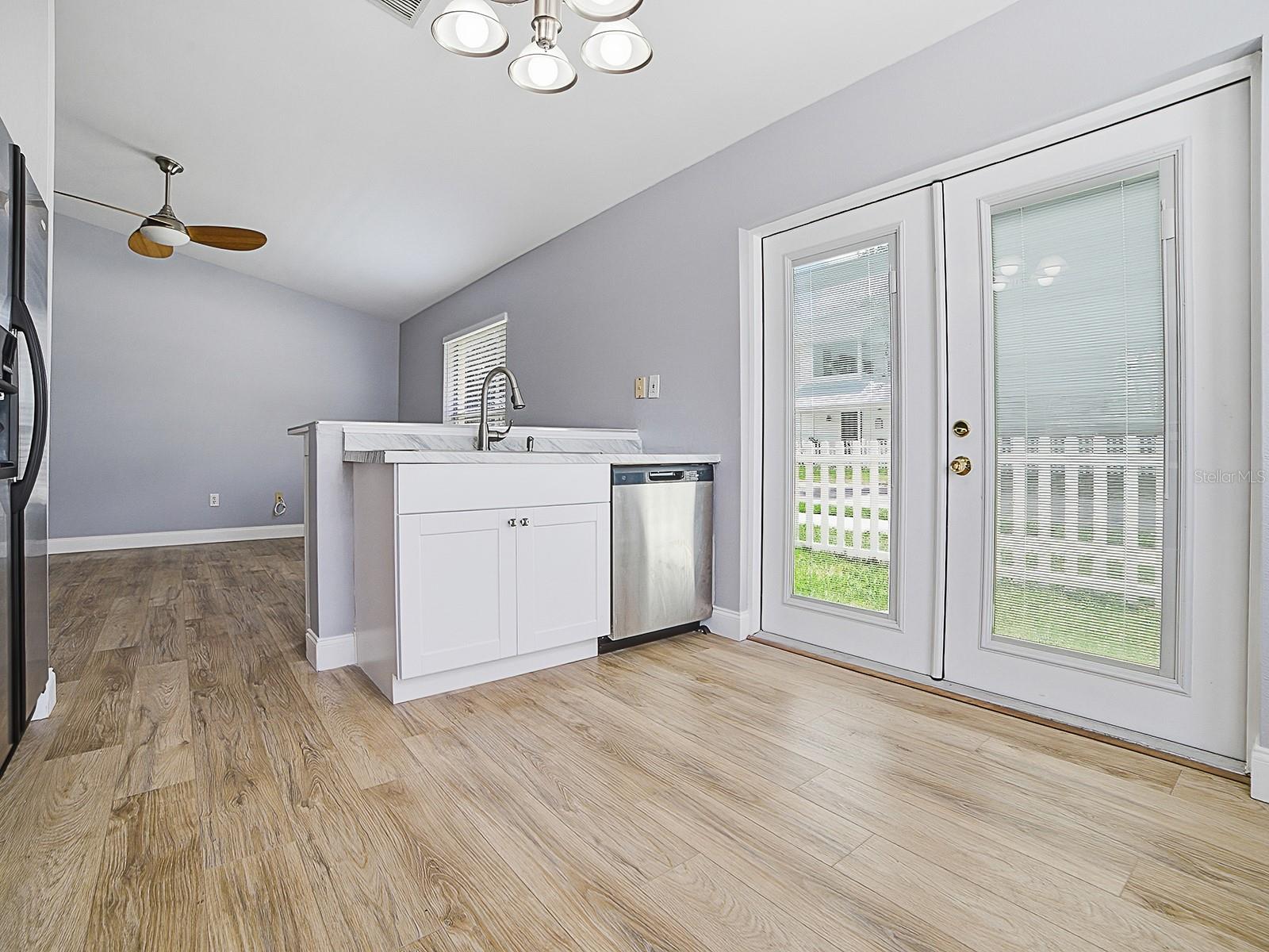 2741 S BROWN AVE, ORLANDO, FL, 32806
