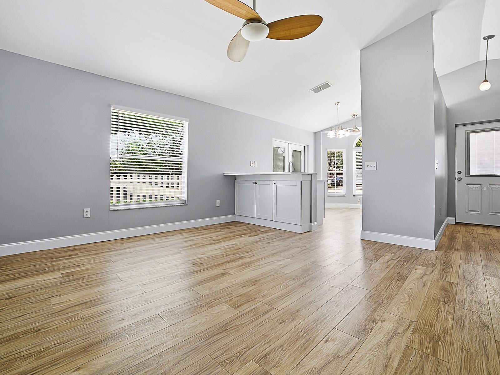 2741 S BROWN AVE, ORLANDO, FL, 32806