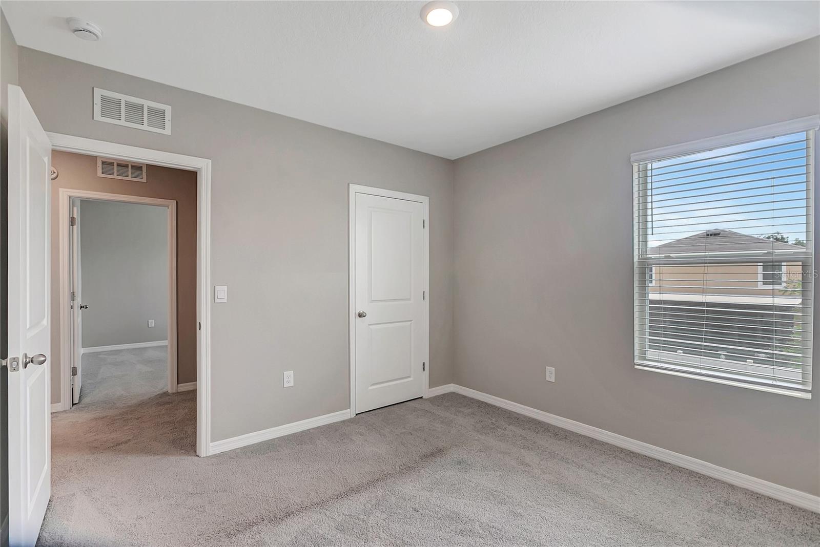 17038 WAVE TRESSLE PL, WIMAUMA, FL, 33598