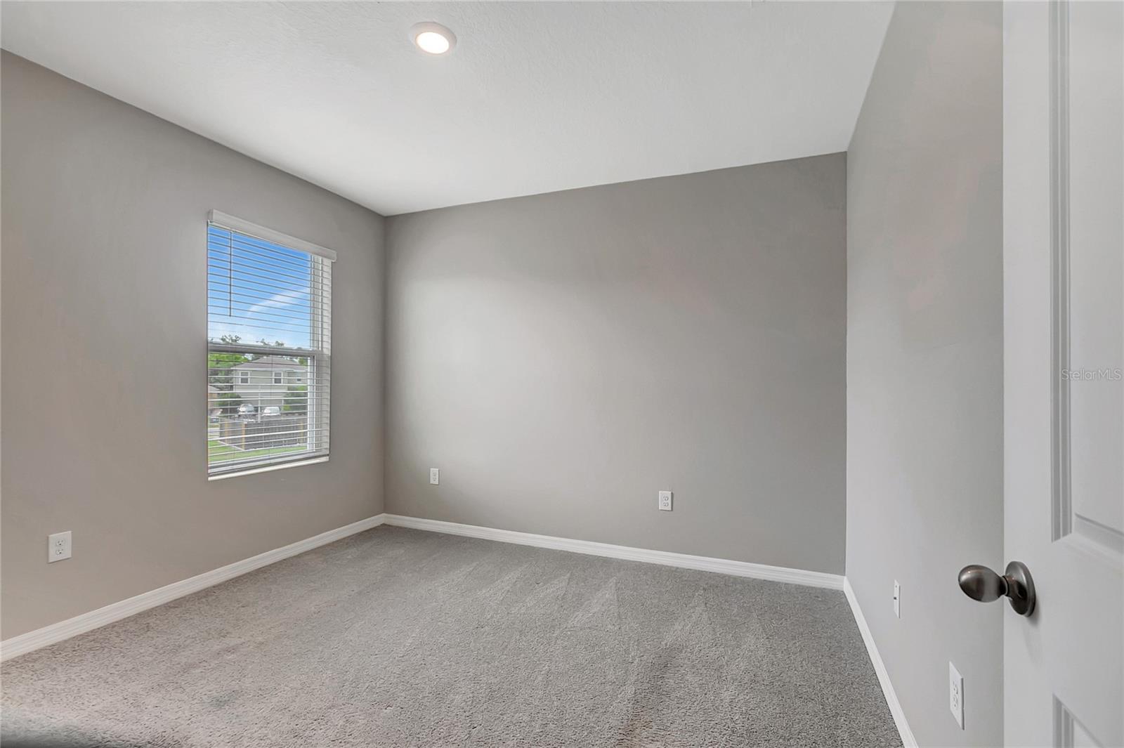 17038 WAVE TRESSLE PL, WIMAUMA, FL, 33598
