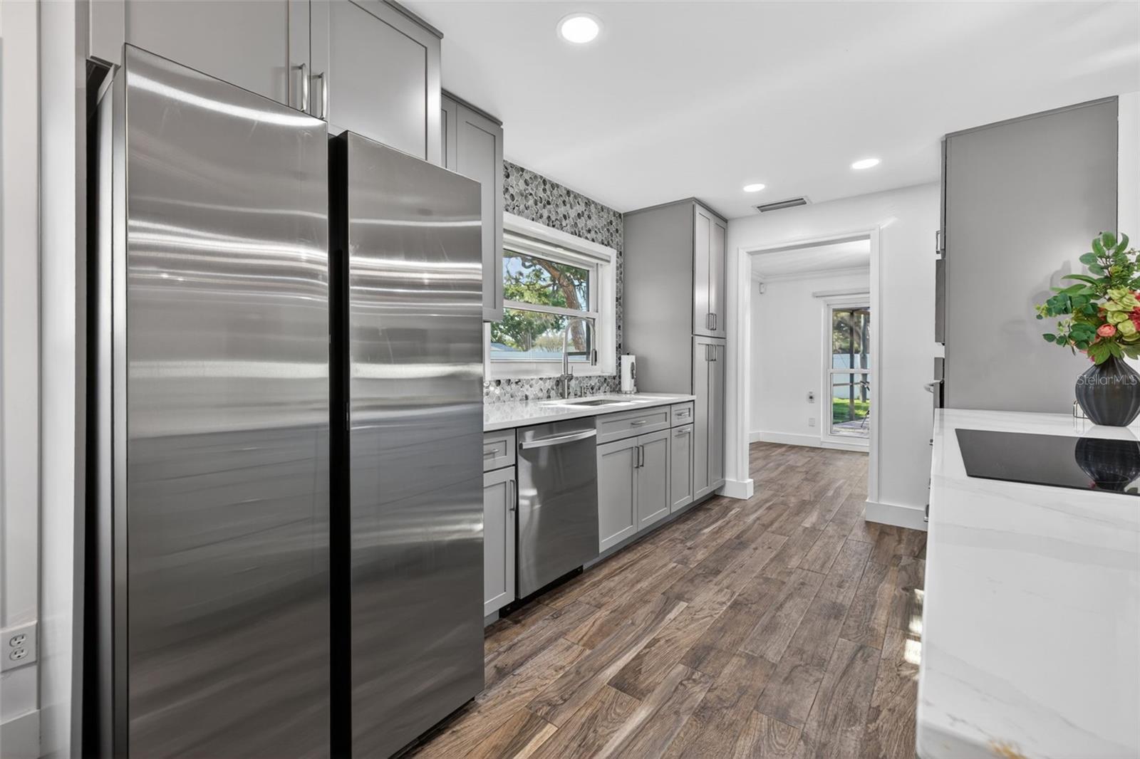 1501 N DAKOTA AVE NE, ST PETERSBURG, FL, 33703