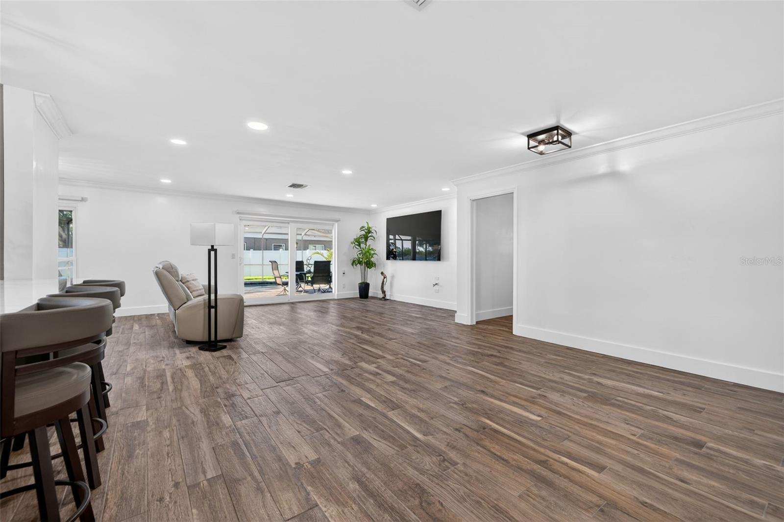 1501 N DAKOTA AVE NE, ST PETERSBURG, FL, 33703
