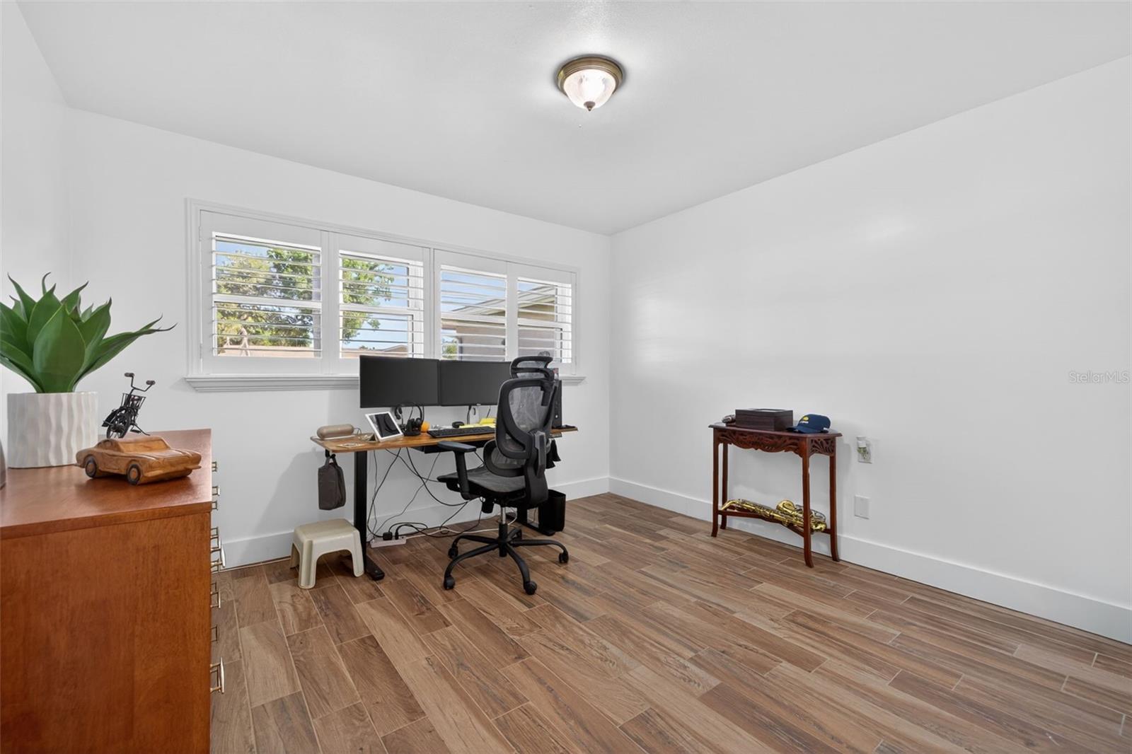 1501 N DAKOTA AVE NE, ST PETERSBURG, FL, 33703