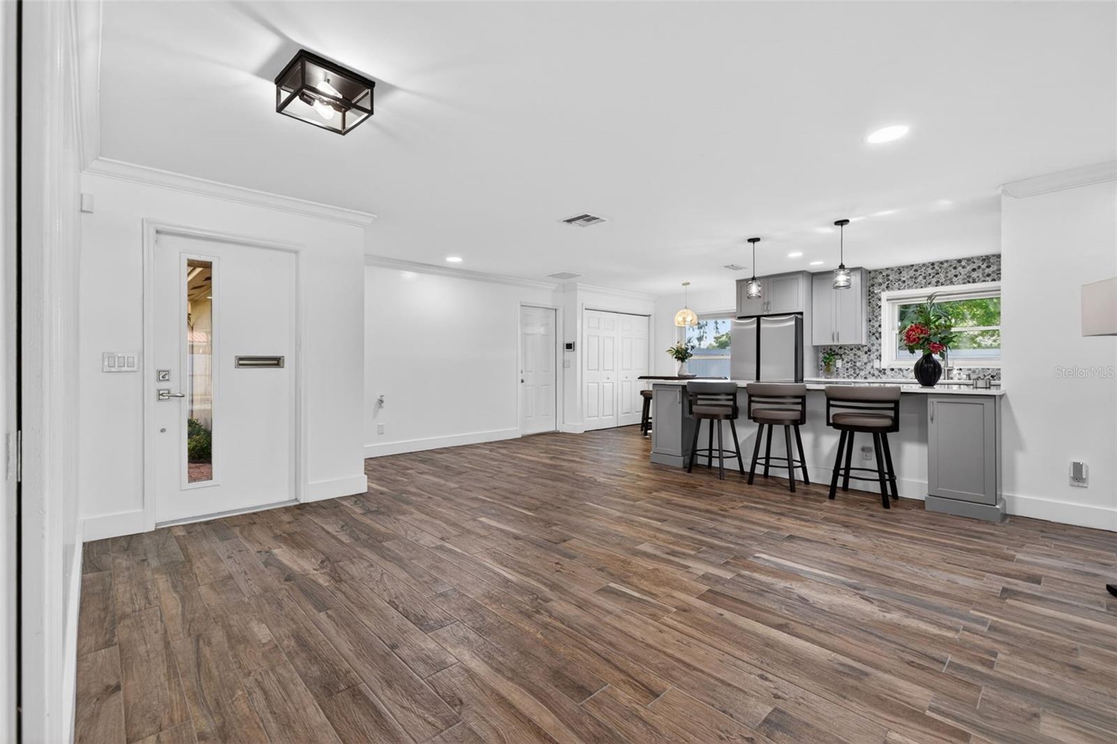 1501 N DAKOTA AVE NE, ST PETERSBURG, FL, 33703