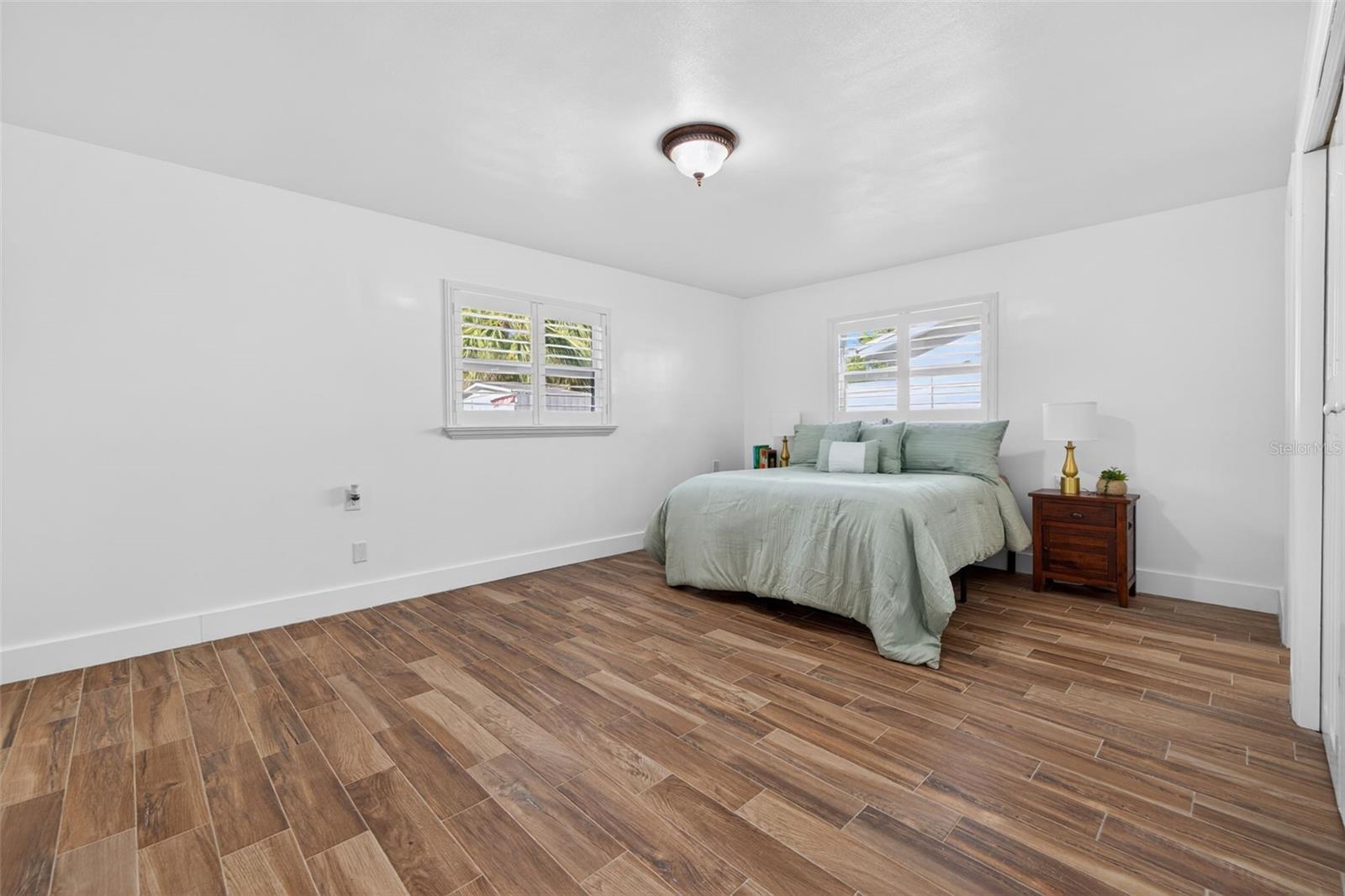 1501 N DAKOTA AVE NE, ST PETERSBURG, FL, 33703