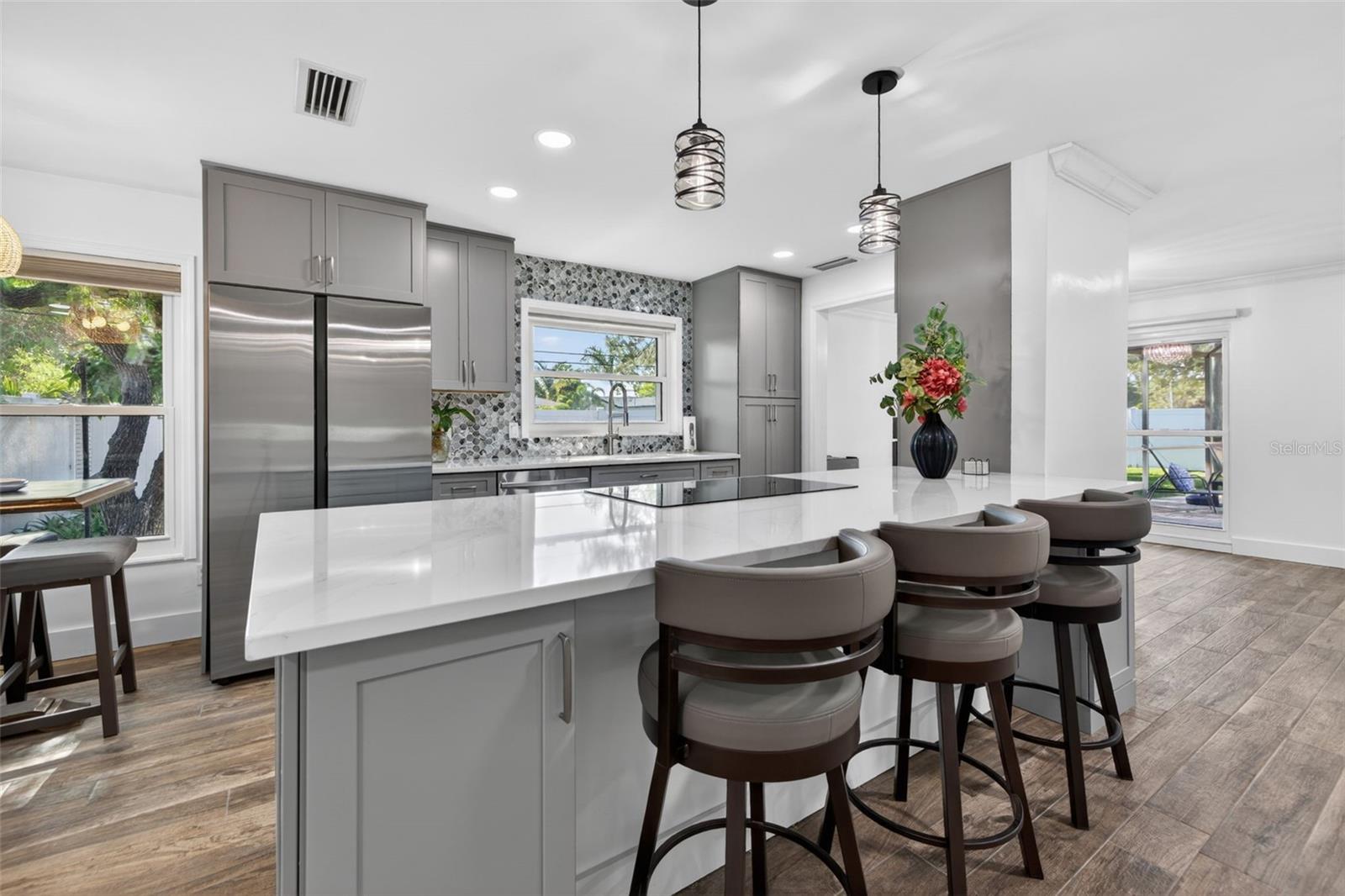1501 N DAKOTA AVE NE, ST PETERSBURG, FL, 33703