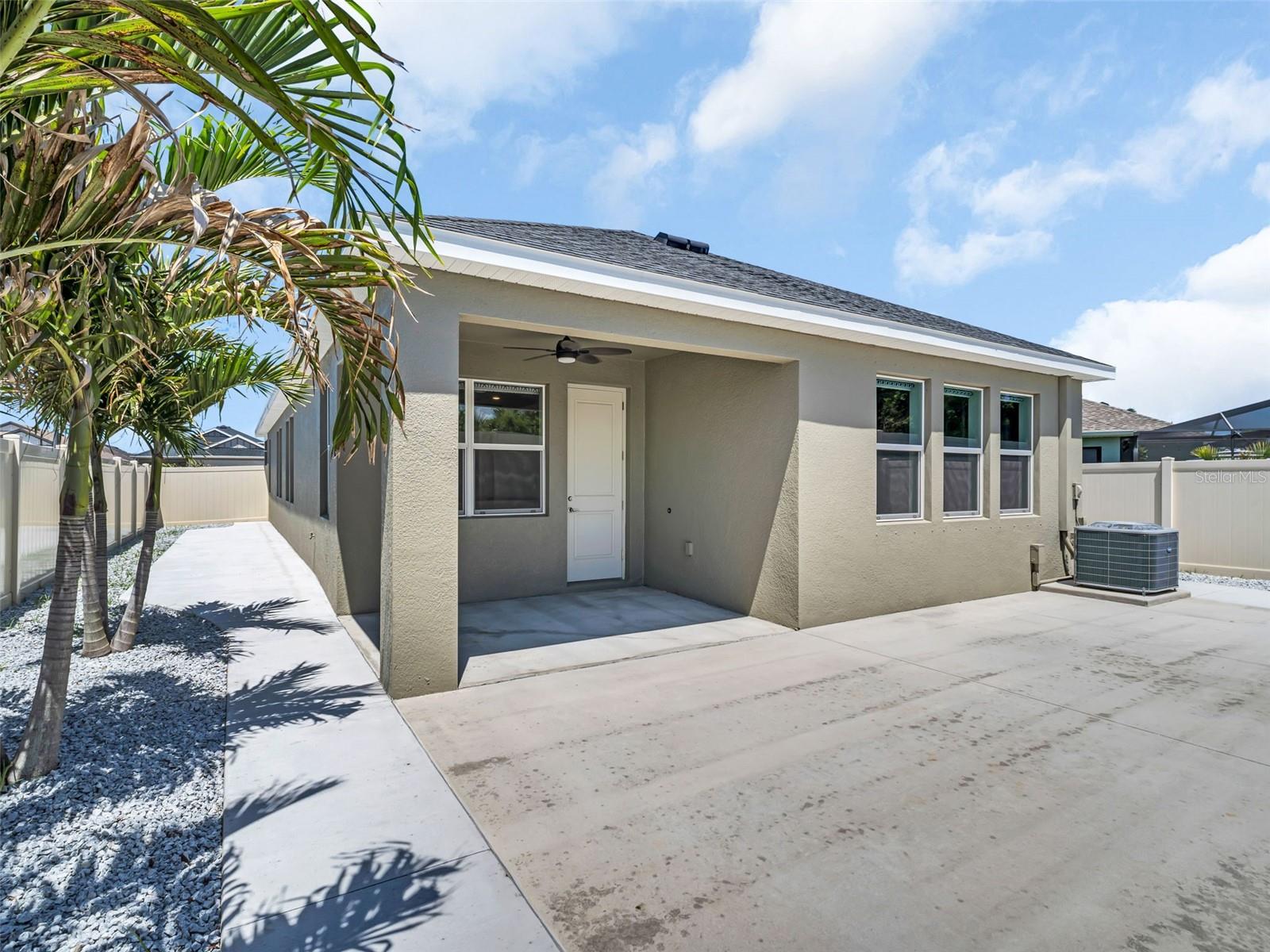 1461 N RIVER CIR, TARPON SPRINGS, FL, 34689