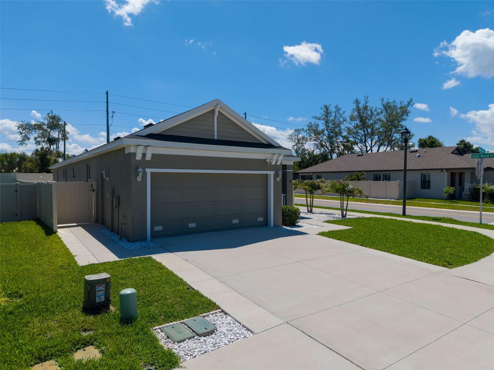 1461 N RIVER CIR, TARPON SPRINGS, FL, 34689
