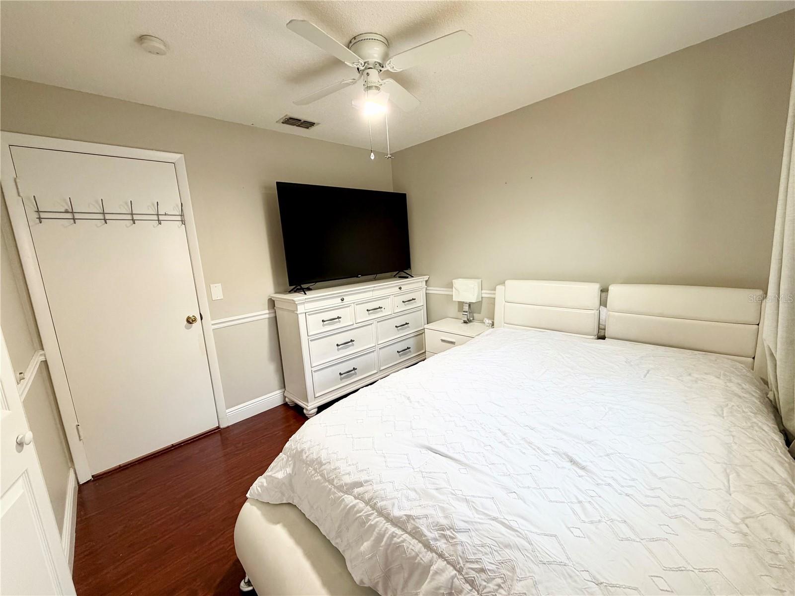 143 VALLEY CIR, BRANDON, FL, 33510