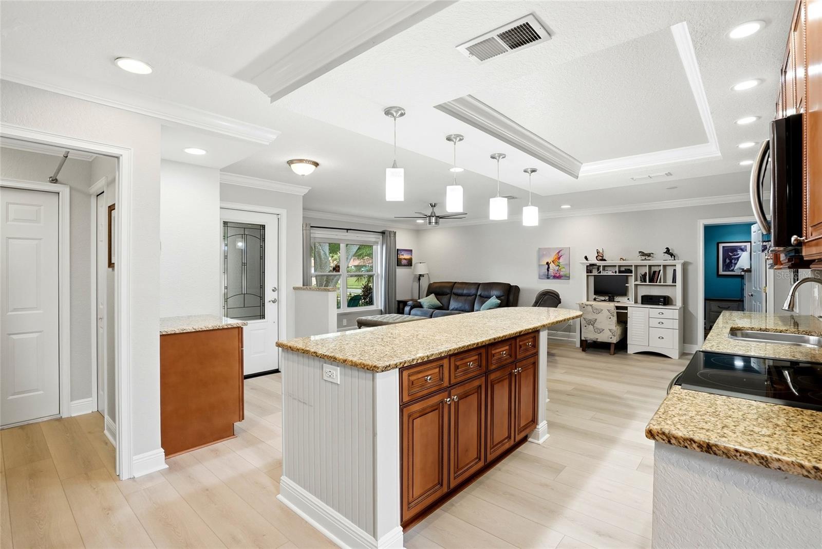 5015 BRIDGEPORT DR, SAFETY HARBOR, FL, 34695