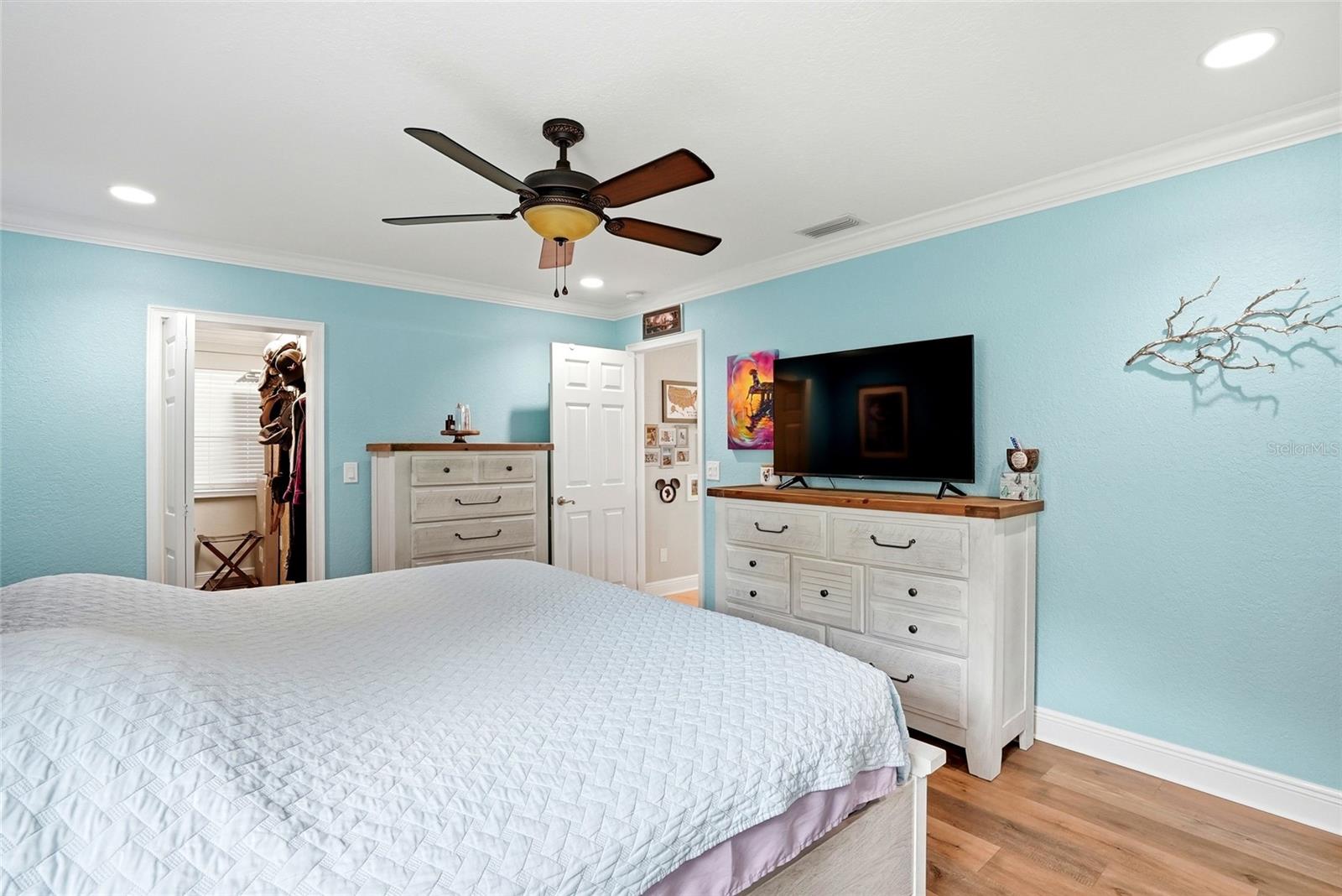 5015 BRIDGEPORT DR, SAFETY HARBOR, FL, 34695