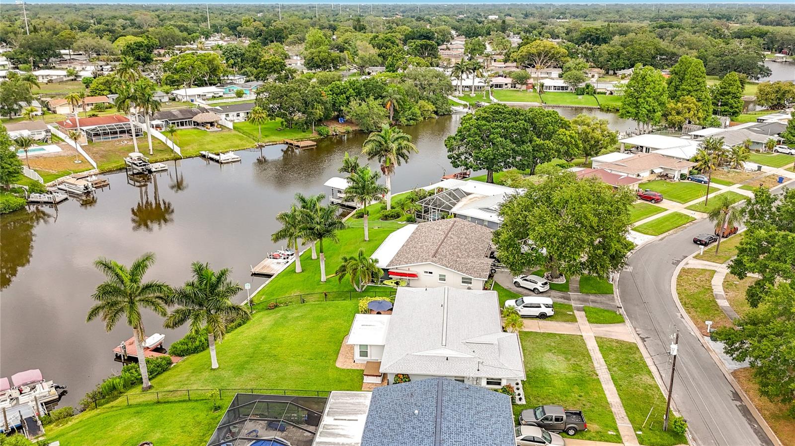 508 SHORE DR, LARGO, FL, 33771