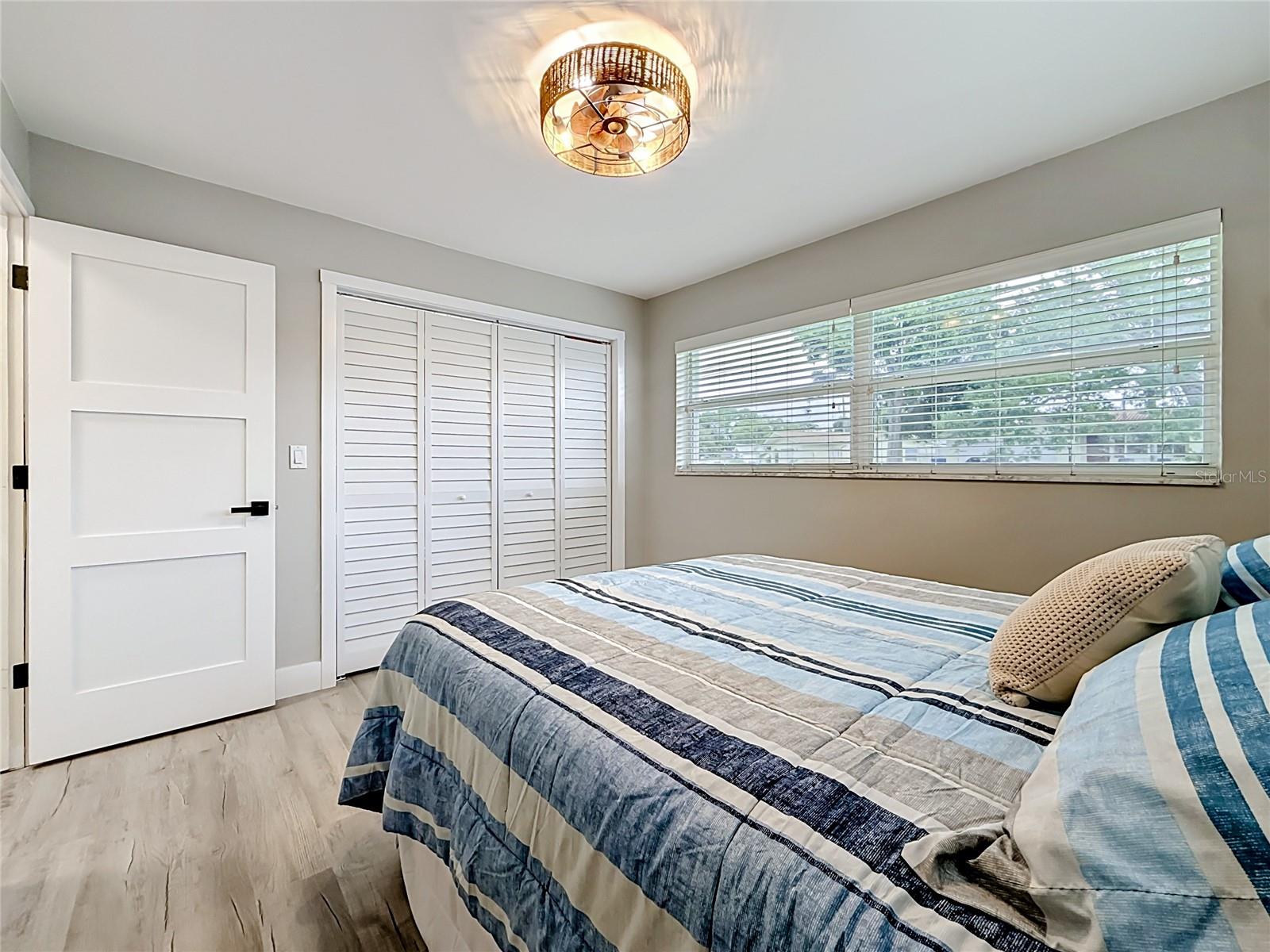 508 SHORE DR, LARGO, FL, 33771