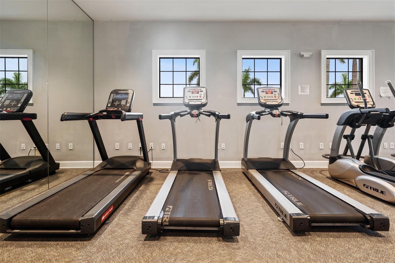 7235 SALT RIVER AVE, SUN CITY CENTER, FL, 33573