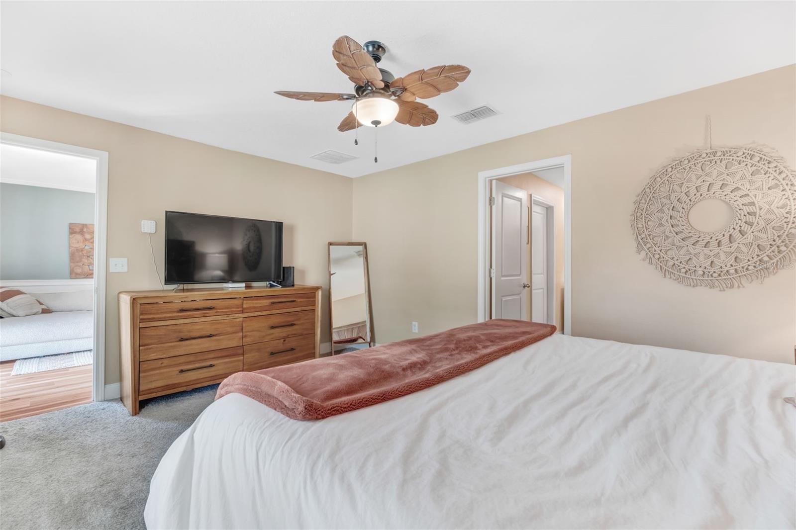 7235 SALT RIVER AVE, SUN CITY CENTER, FL, 33573