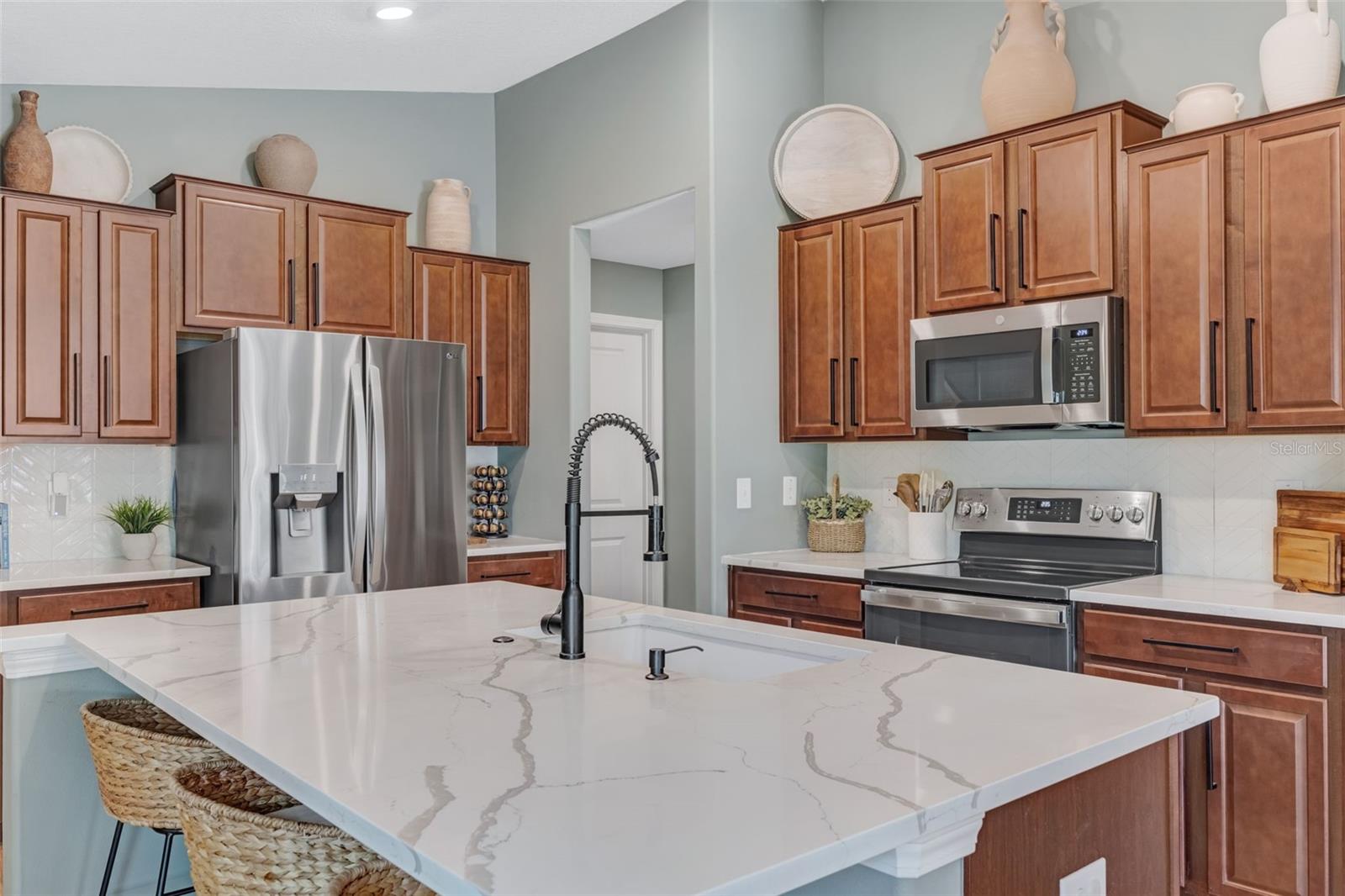 7235 SALT RIVER AVE, SUN CITY CENTER, FL, 33573