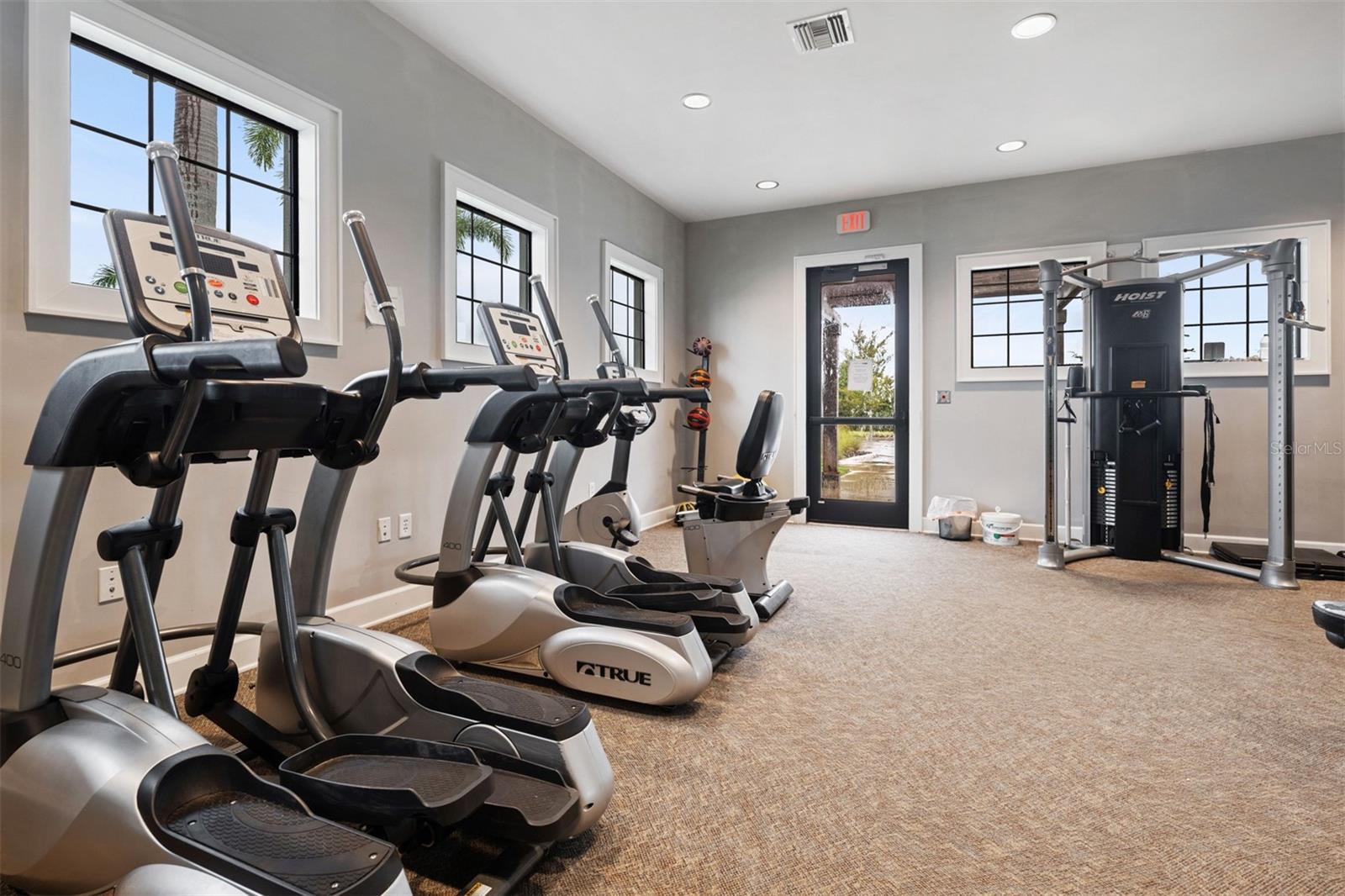 7235 SALT RIVER AVE, SUN CITY CENTER, FL, 33573