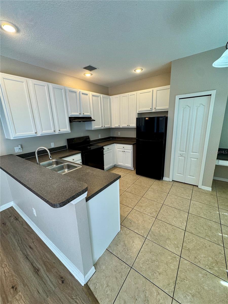 1837 ATLANTIC DR, RUSKIN, FL, 33570