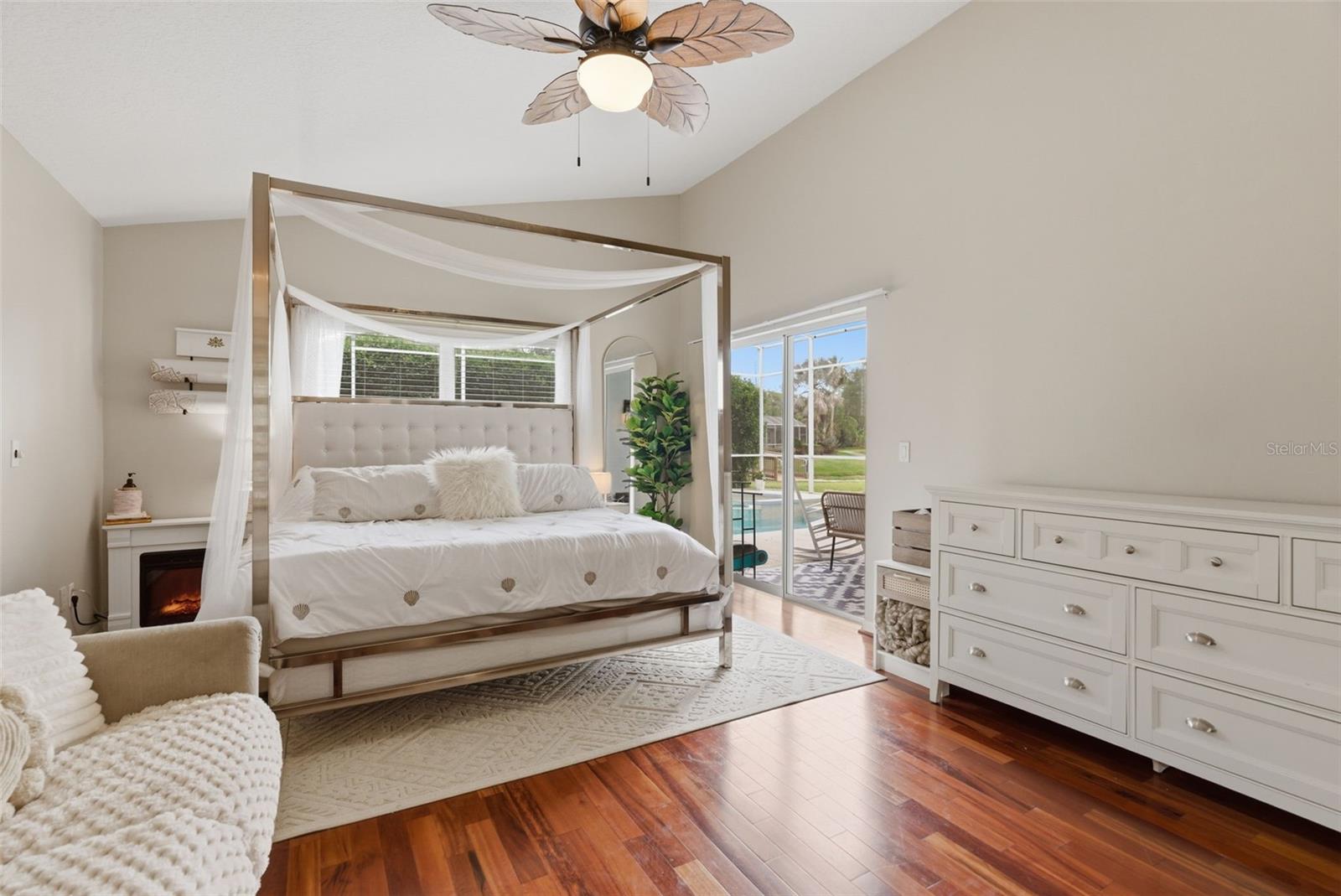 5826 HERONVIEW CRESCENT DR, LITHIA, FL, 33547