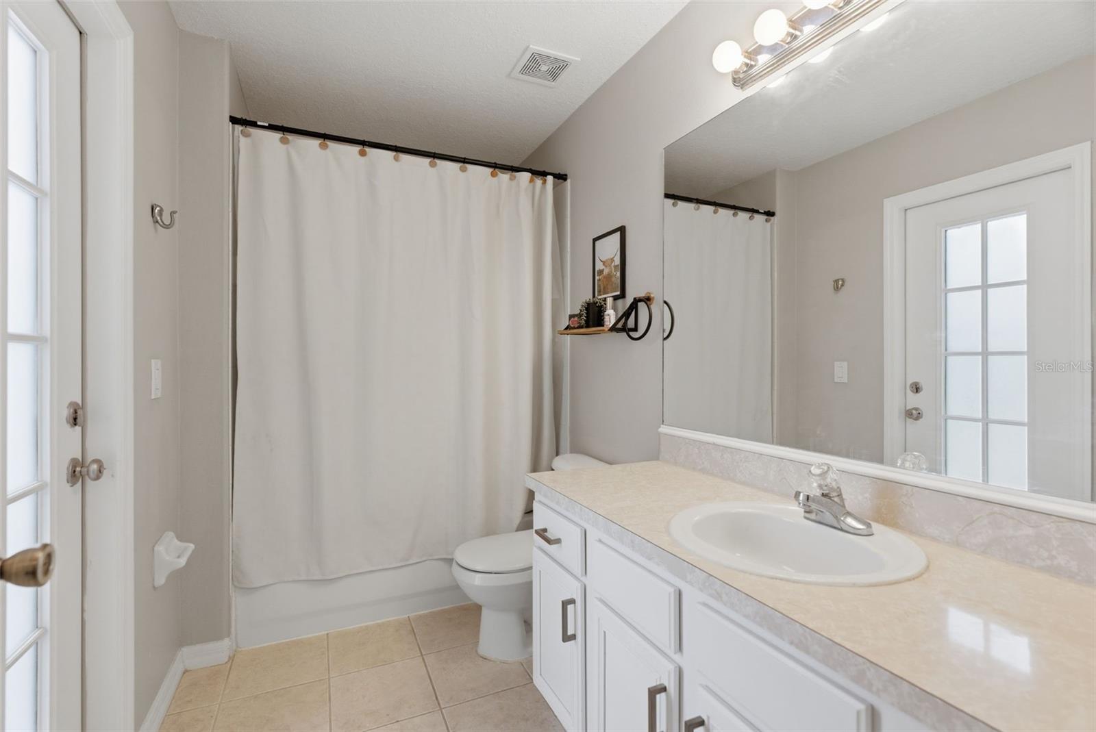 5826 HERONVIEW CRESCENT DR, LITHIA, FL, 33547