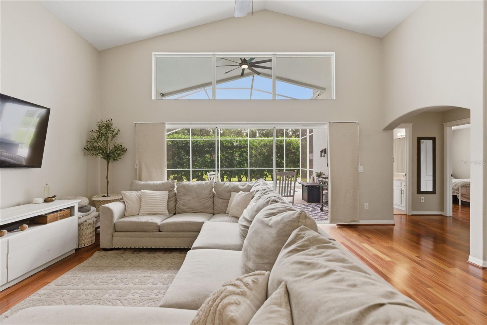 5826 HERONVIEW CRESCENT DR, LITHIA, FL, 33547