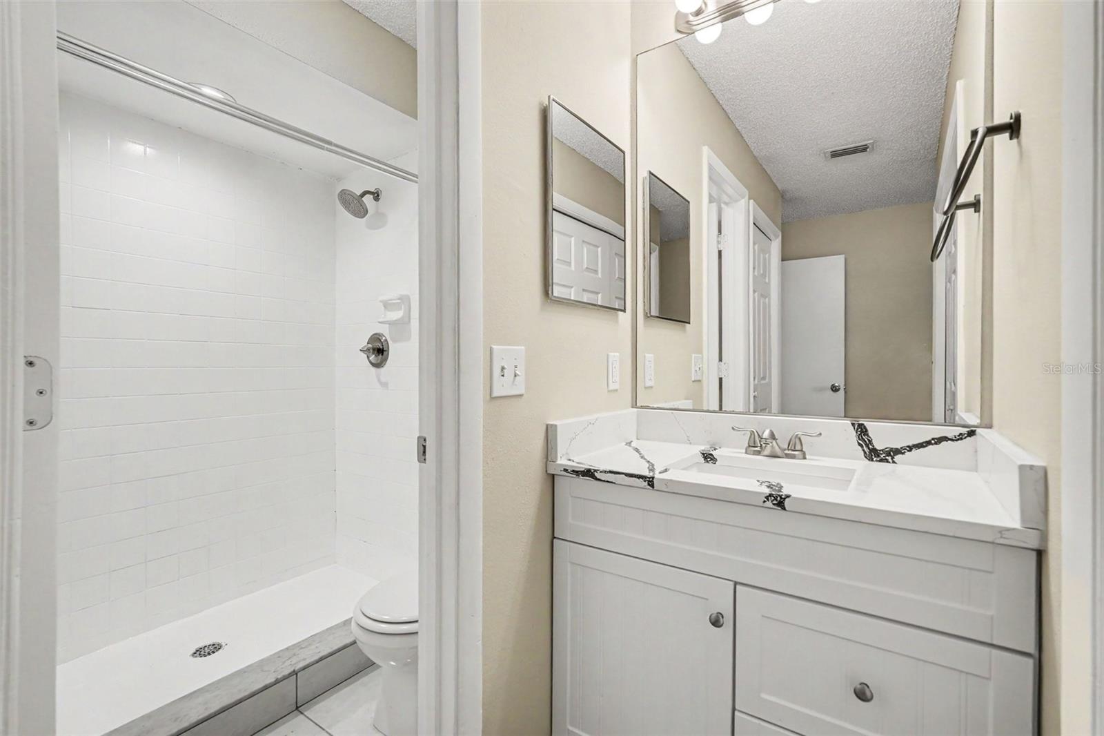 826 SUNRIDGE POINT DR, SEFFNER, FL, 33584
