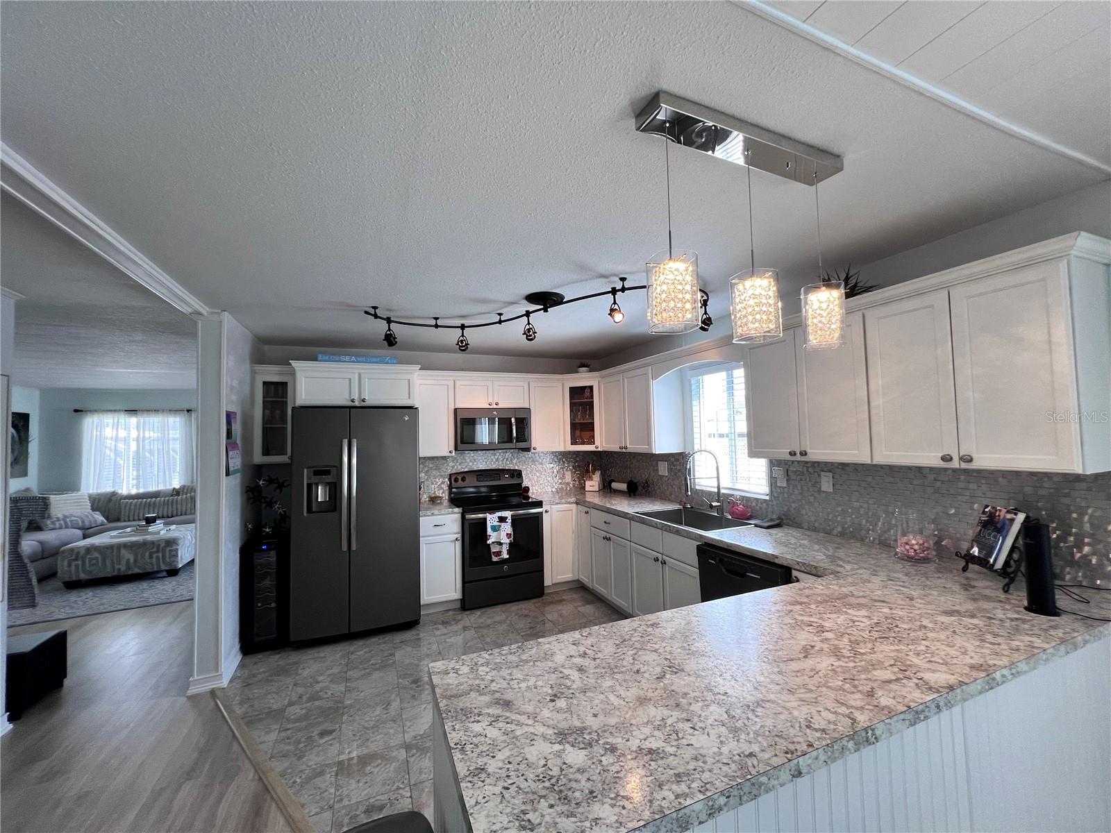 1100 BELCHER RD S #686, LARGO, FL, 33771