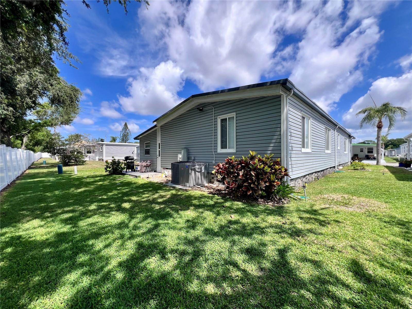 1100 BELCHER RD S #686, LARGO, FL, 33771