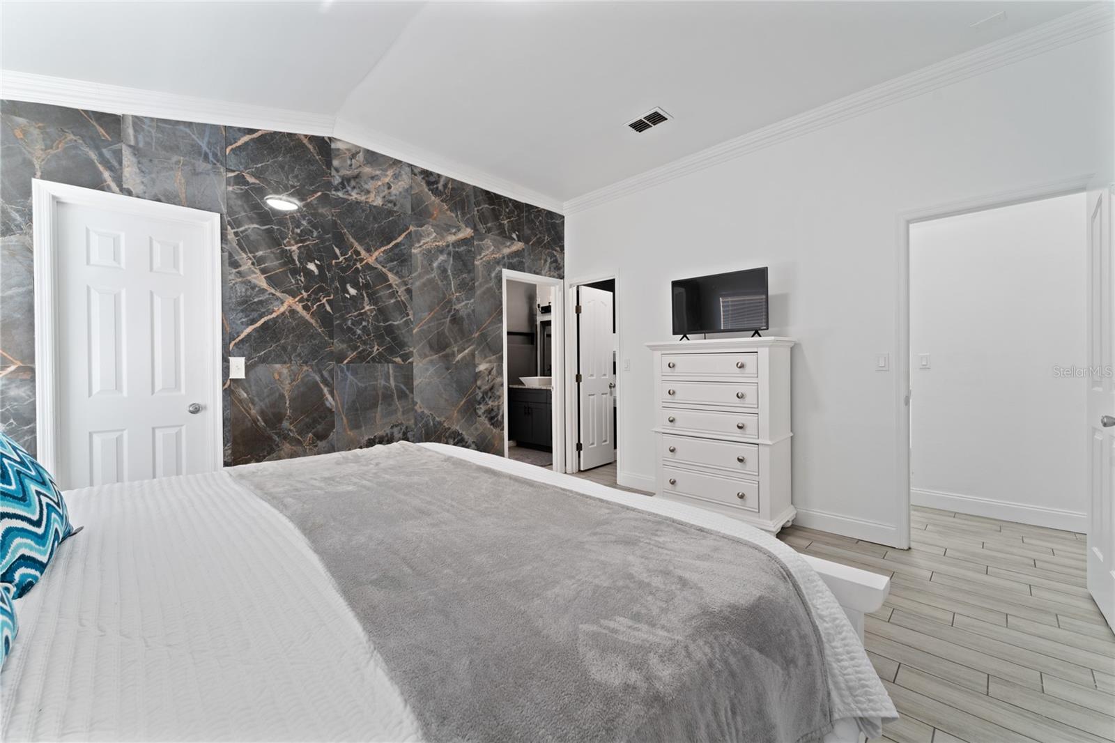 5565 LOMA VISTA LOOP, DAVENPORT, FL, 33896