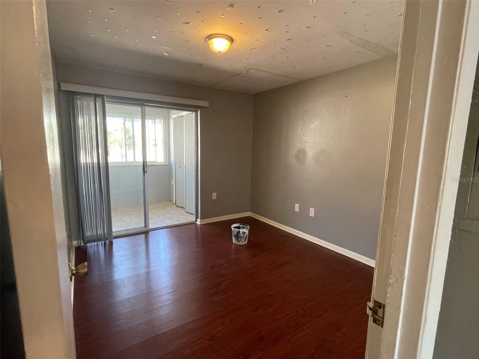 208 NE MONROE CIR N #307, ST PETERSBURG, FL, 33702