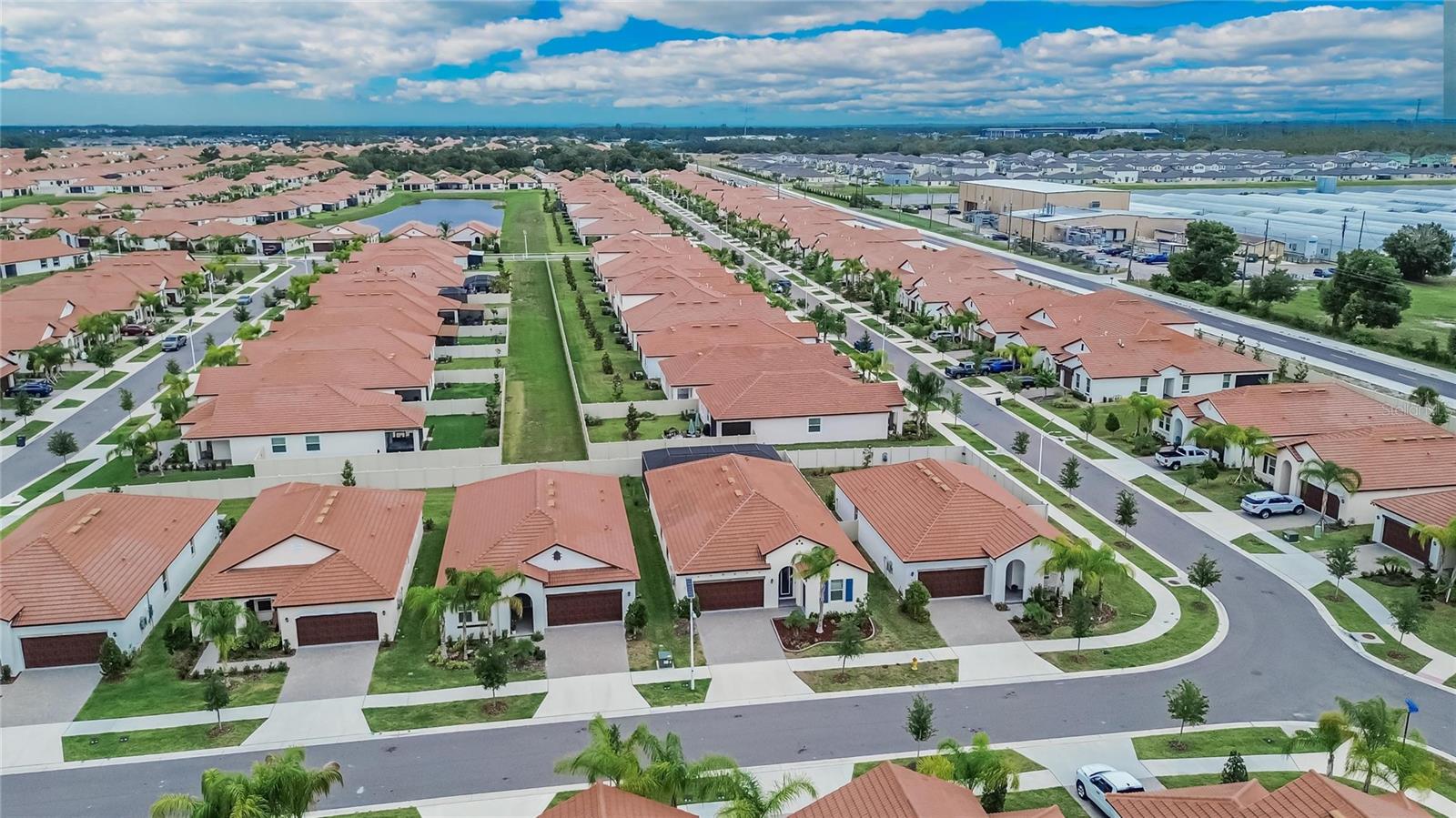 17403 HOLLY WELL AVE, WIMAUMA, FL, 33598