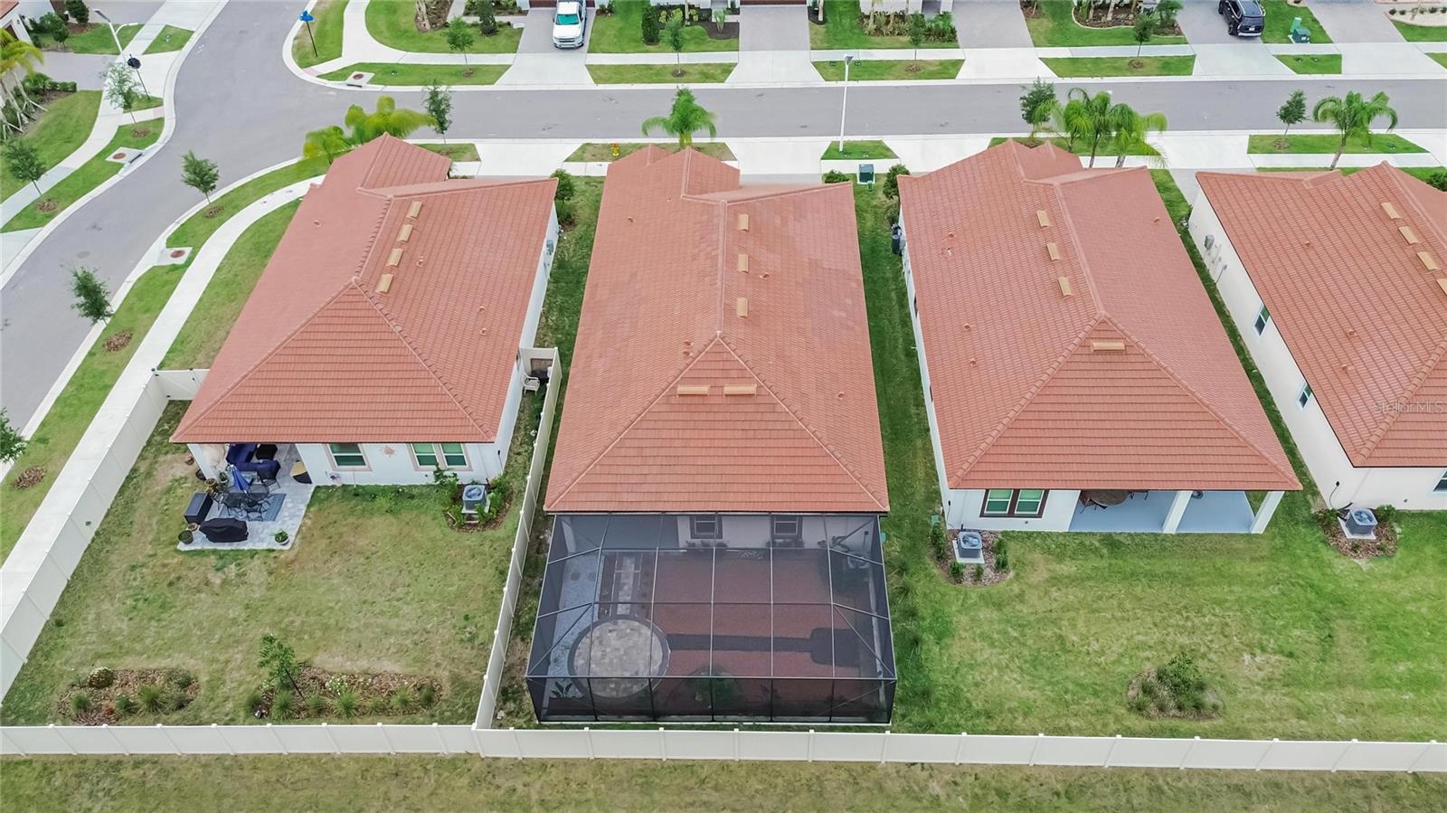 17403 HOLLY WELL AVE, WIMAUMA, FL, 33598