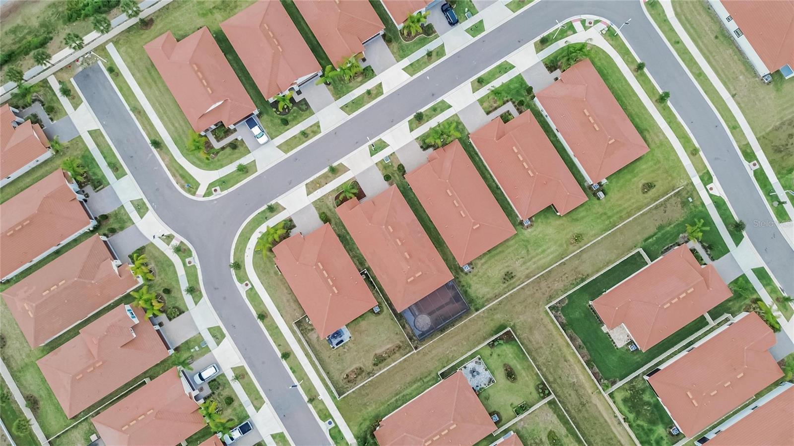 17403 HOLLY WELL AVE, WIMAUMA, FL, 33598