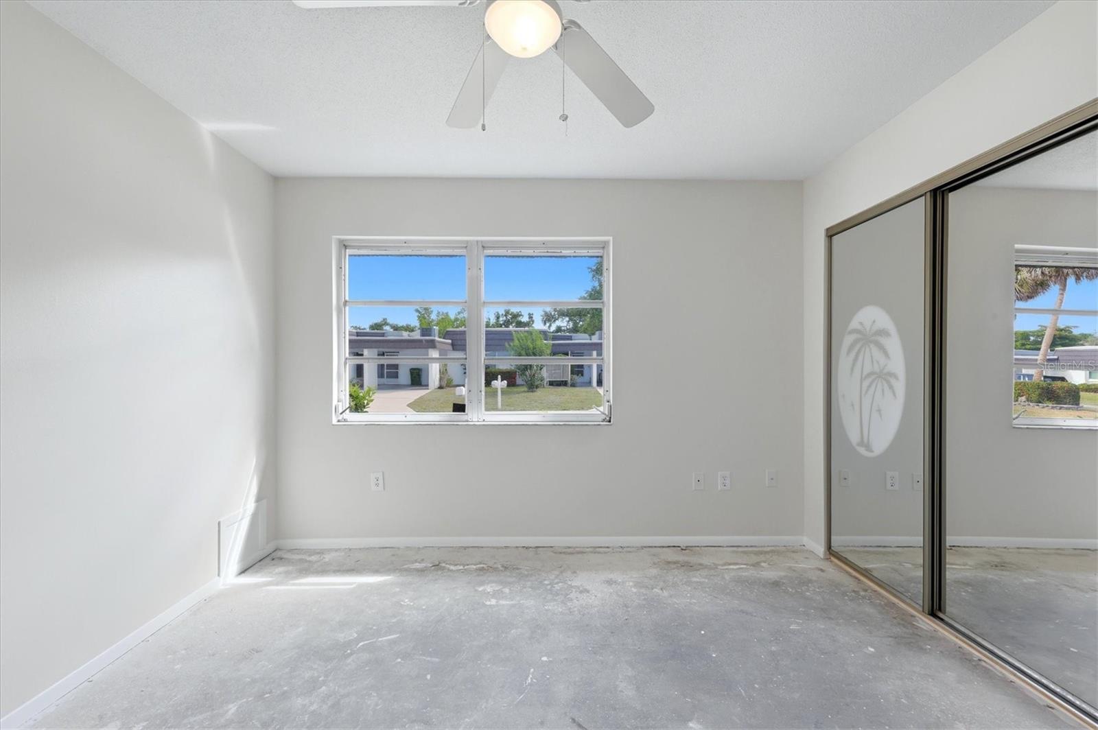 3960 LAKESIDE RD #156, SARASOTA, FL, 34232