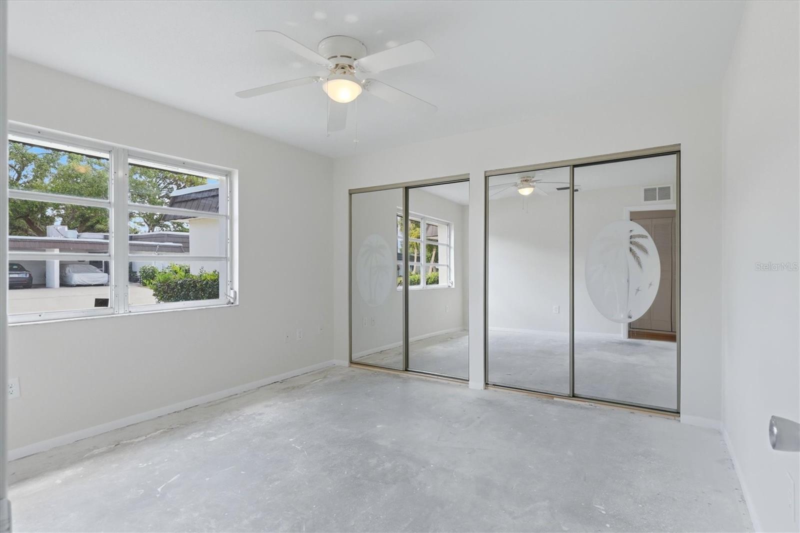 3960 LAKESIDE RD #156, SARASOTA, FL, 34232