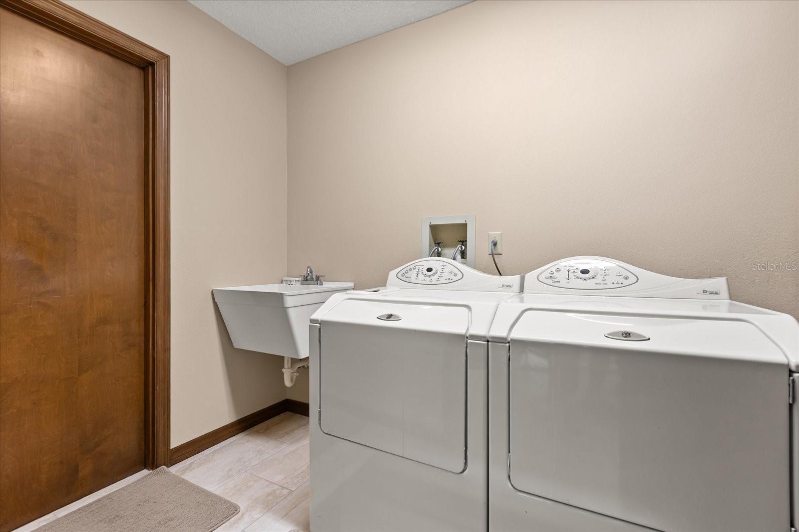 5616 MARKHAM WOODS RD, LAKE MARY, FL, 32746