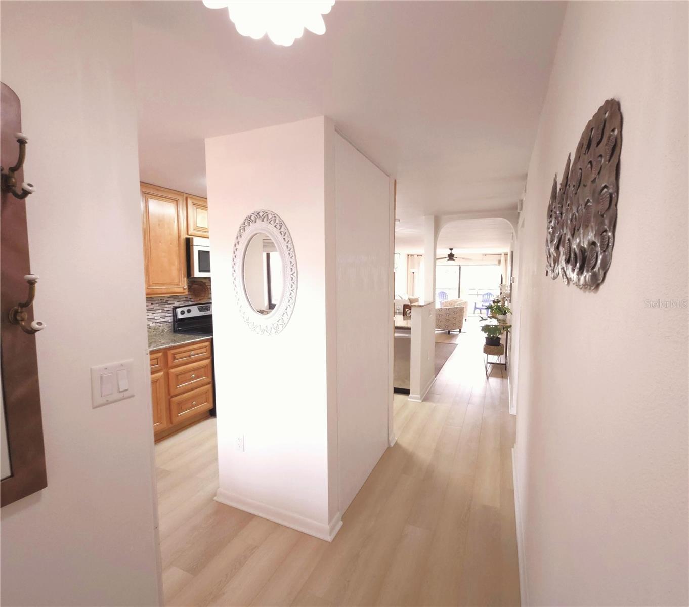 106 1ST ST E #215, ST PETERSBURG, FL, 33715