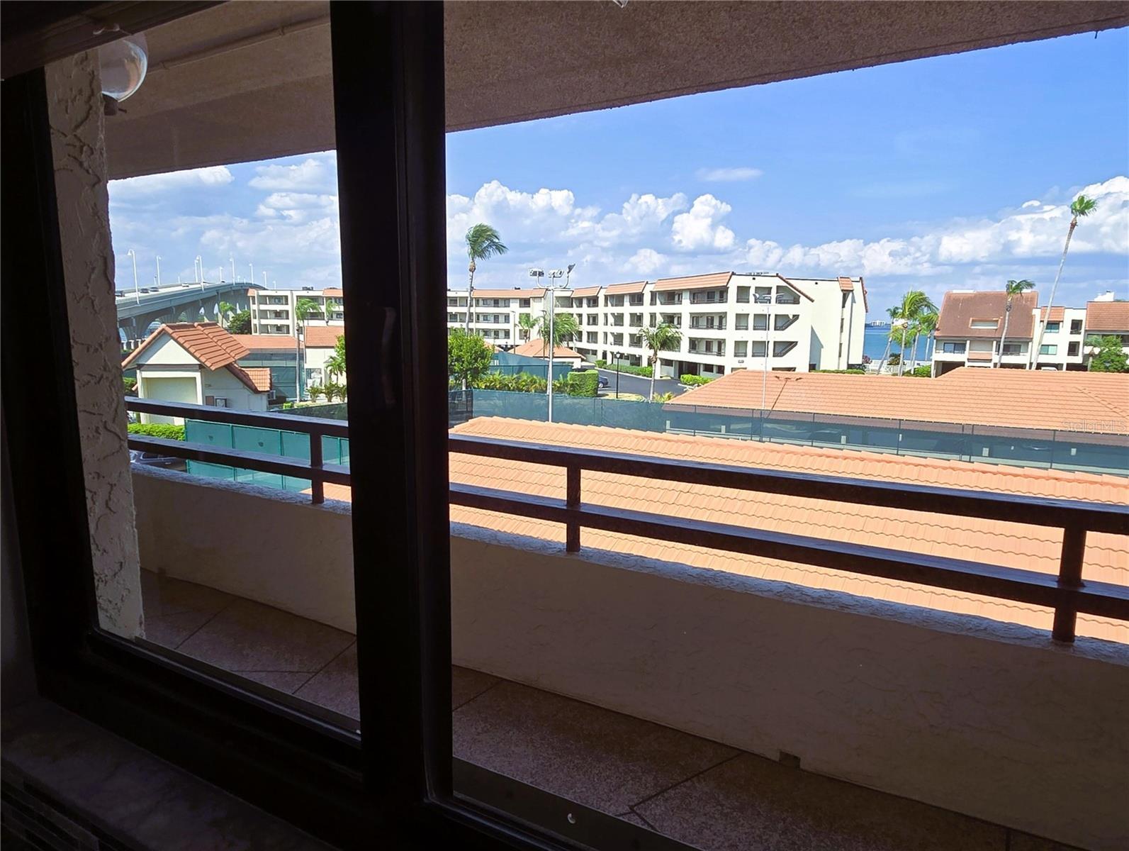 106 1ST ST E #215, ST PETERSBURG, FL, 33715