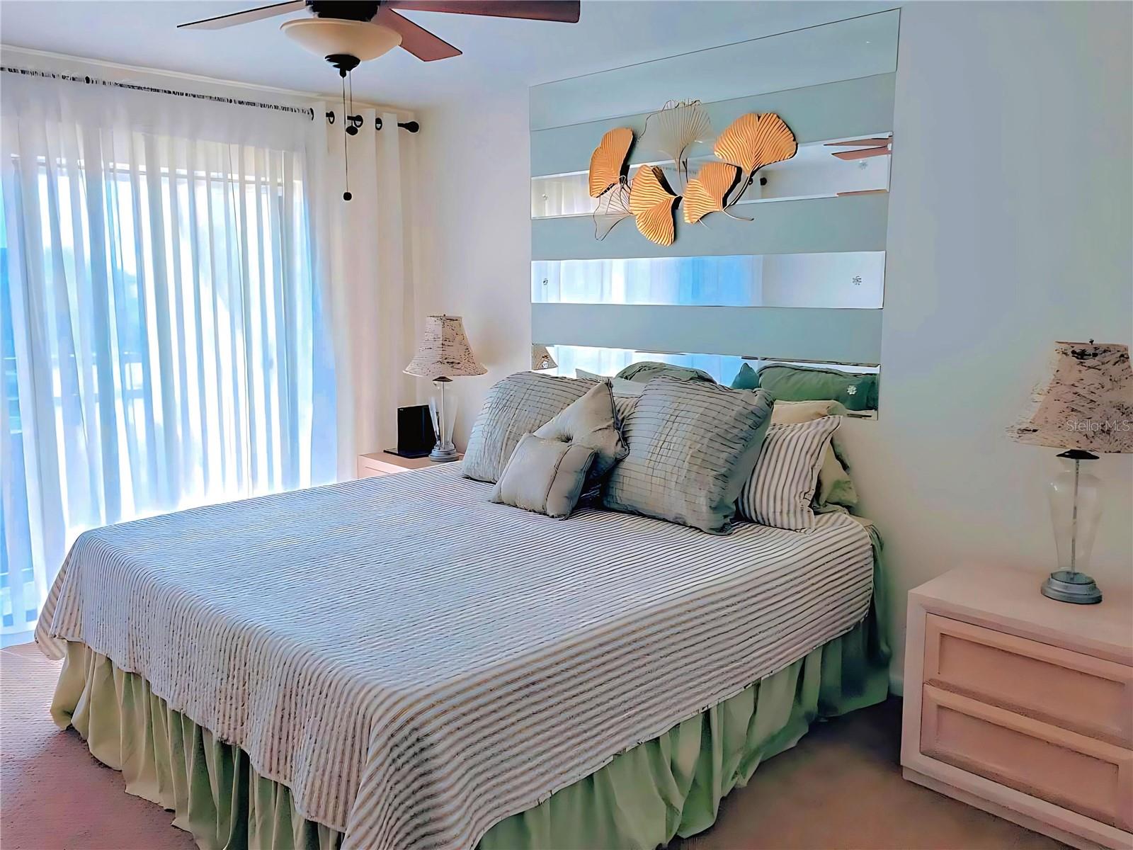 106 1ST ST E #215, ST PETERSBURG, FL, 33715
