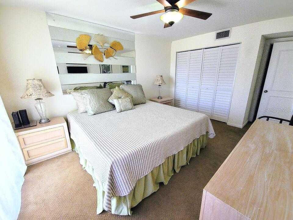 106 1ST ST E #215, ST PETERSBURG, FL, 33715