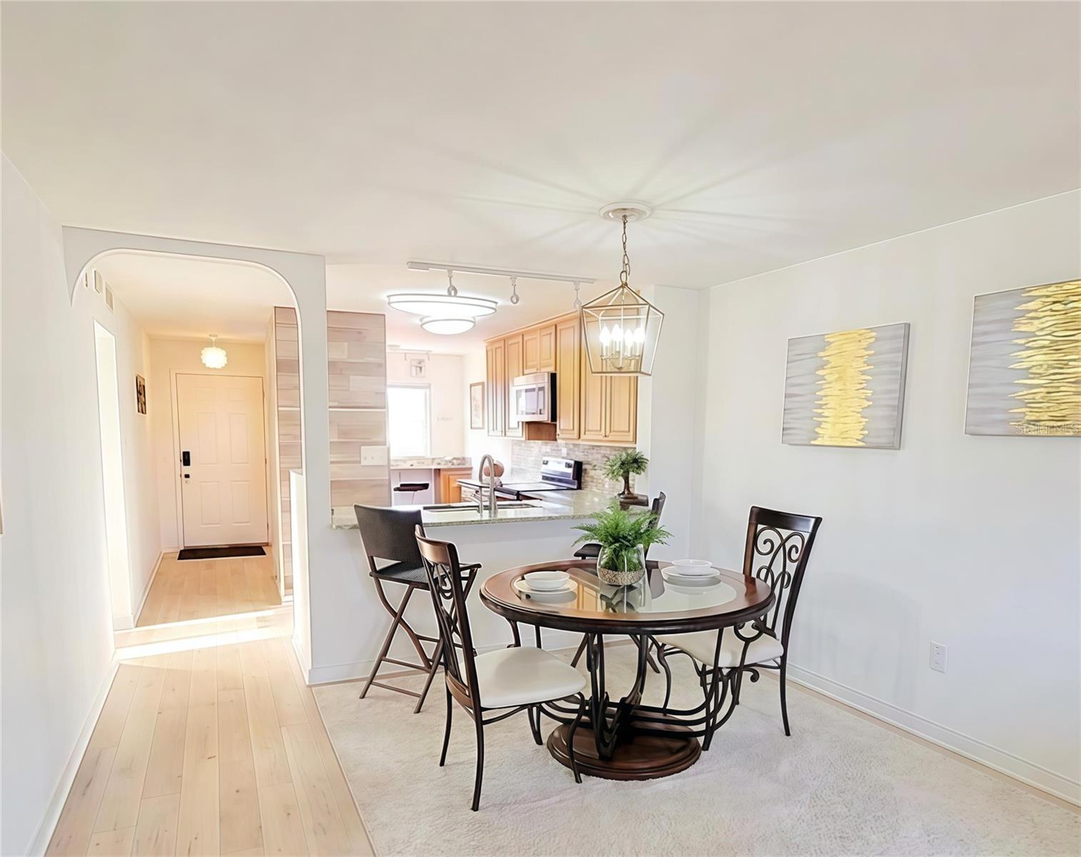 106 1ST ST E #215, ST PETERSBURG, FL, 33715