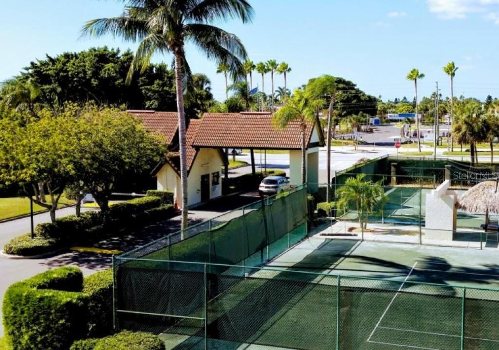 106 1ST ST E #215, ST PETERSBURG, FL, 33715