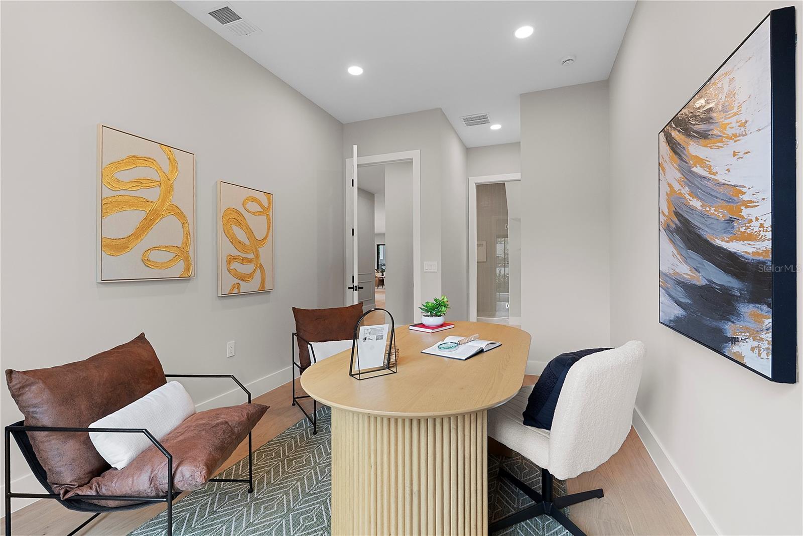1000 N FOREST AVE, ORLANDO, FL, 32803