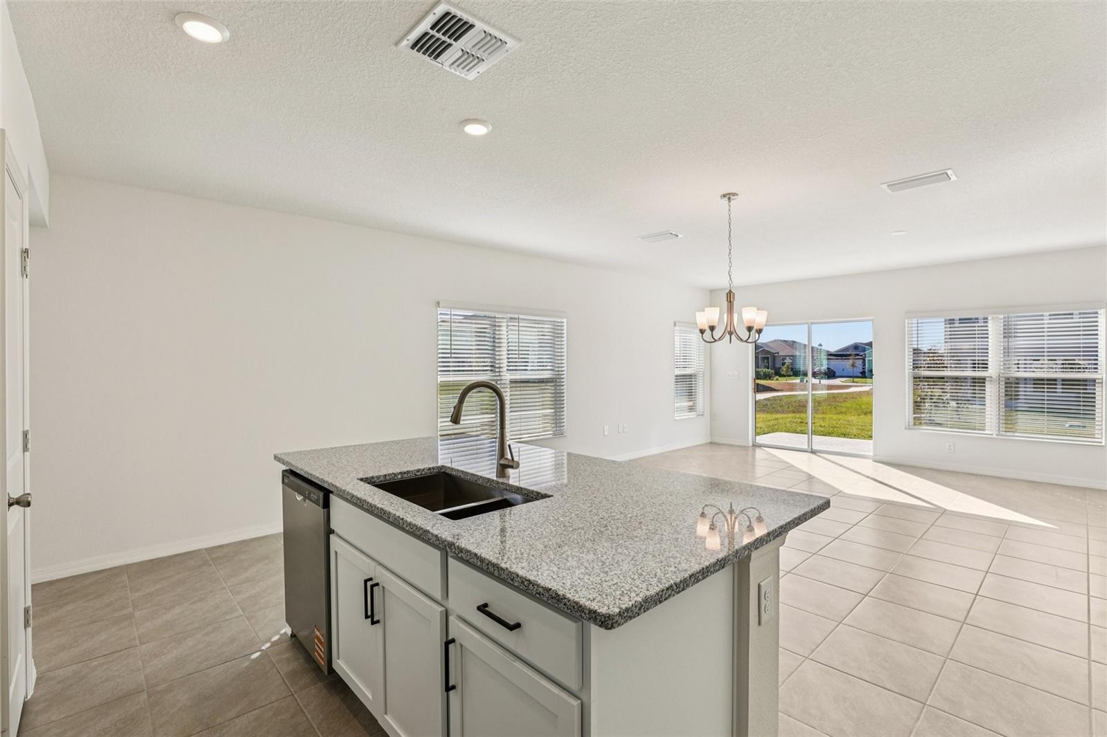 387 SEQUOIA DR, LAKE WALES, FL, 33859